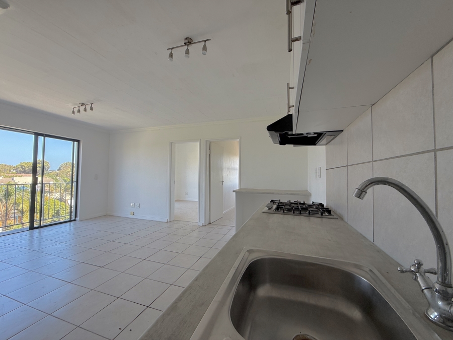 2 Bedroom Property for Sale in Table View Western Cape